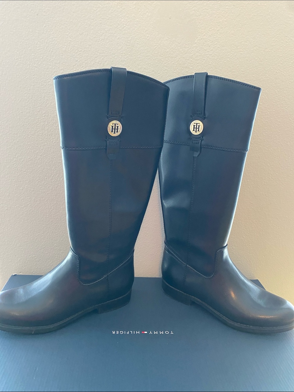 Tommy Hilfiger Black Boots with Logo Medallion